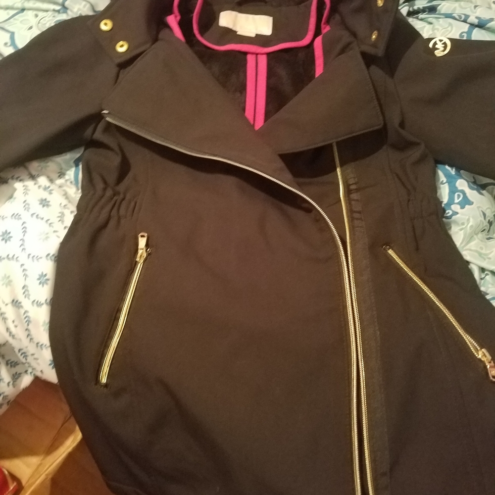 Coat - Picture 4 of 5